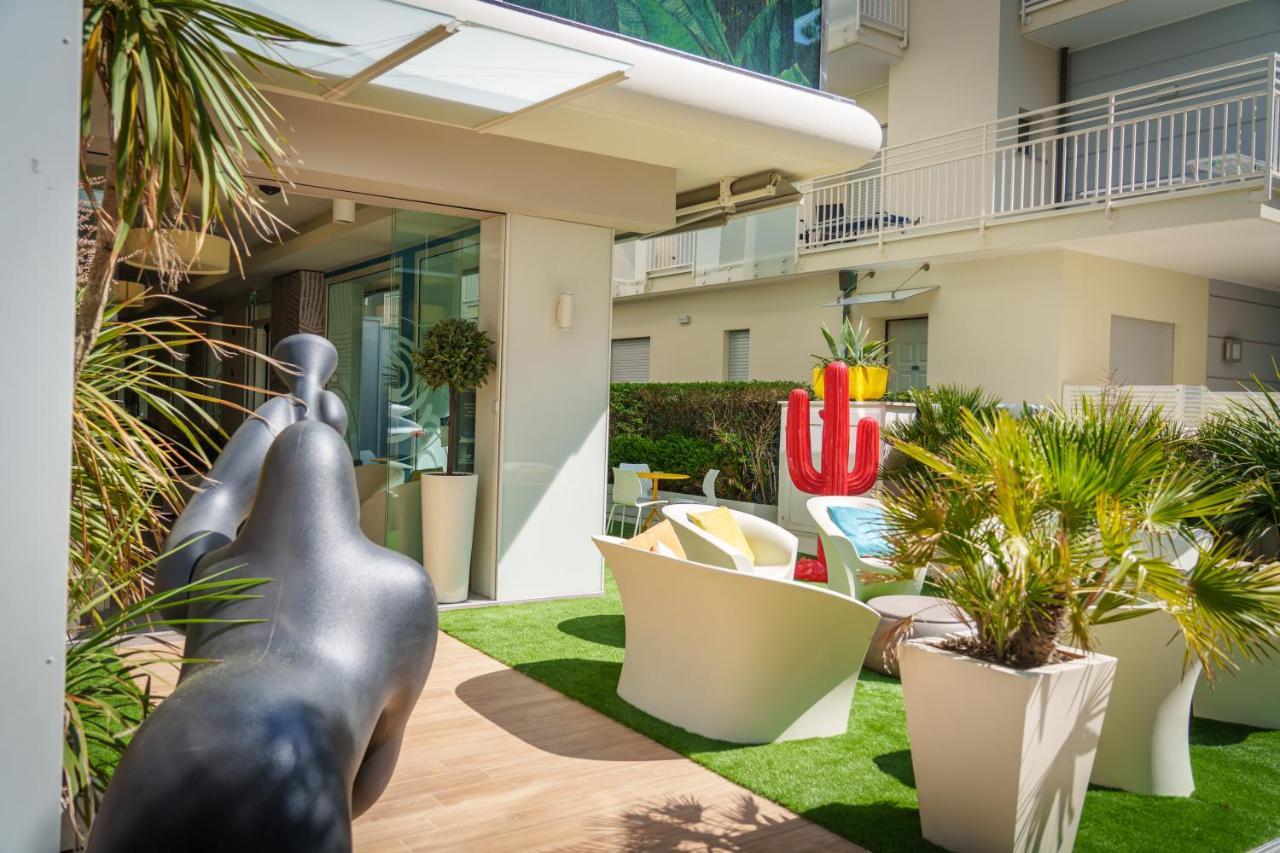 Design Hotel Astra B&B Misano Adriatico Zewnętrze zdjęcie