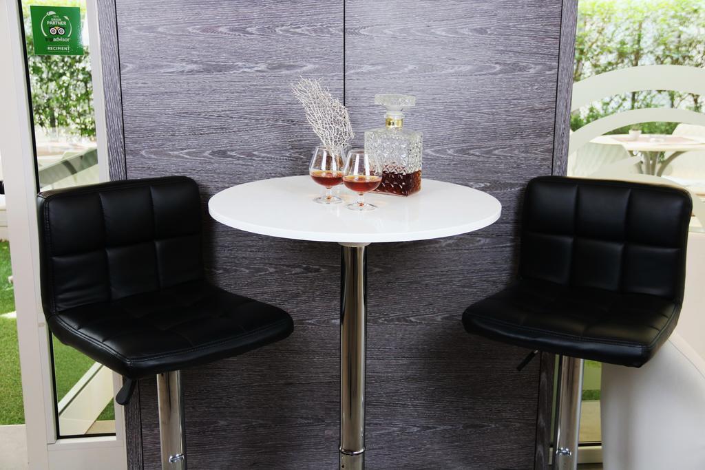 Design Hotel Astra B&B Misano Adriatico Zewnętrze zdjęcie